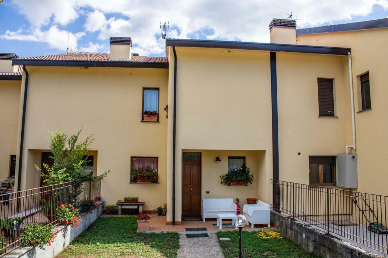 Casa Vacanze Nonna Angela Norcia Exterior photo